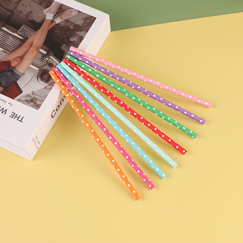 バー、誕生日、結婚式、パーティーに適したカラフルな使い捨て紙 - Paper Straw Color のレビューと価格