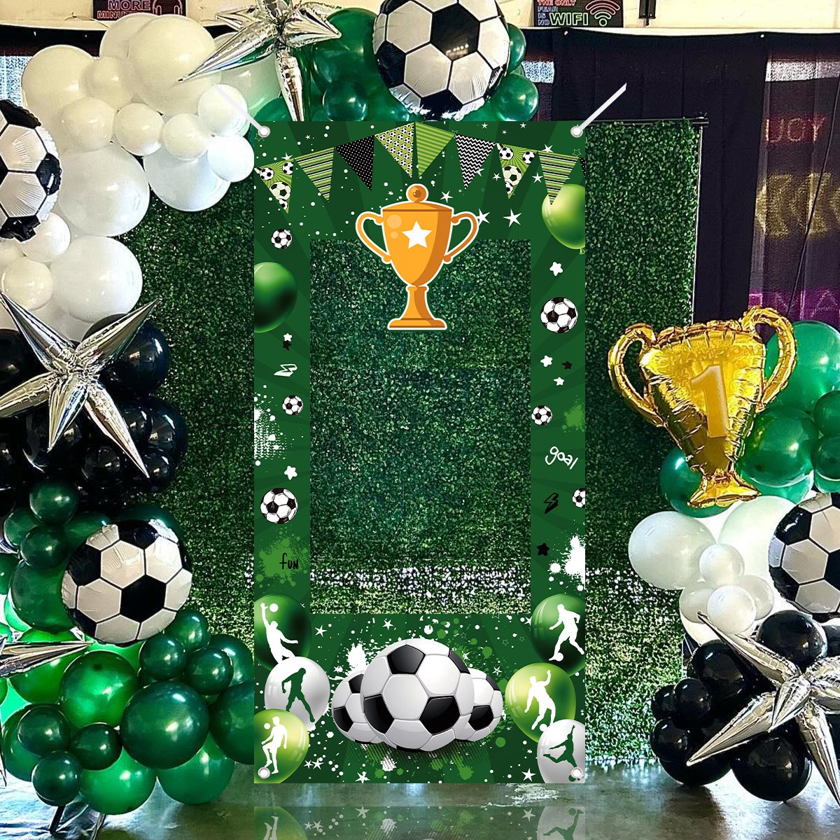 1pc グリーンサッカー装飾フォトブースフレーム誕生日スポー - Photo Booth Frame のレビューと価格