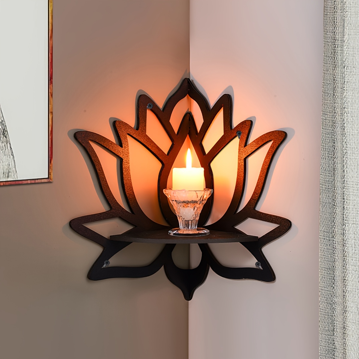 蓮の花の形をしたフローティングシェルフ、中空フラワーウォール - Flower Wall Panel のレビューと価格